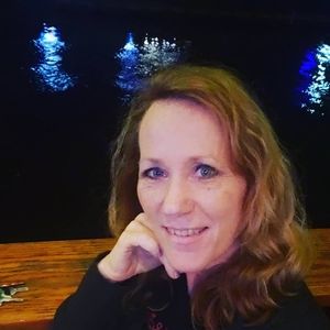 Meet your Posher, Jacqueline